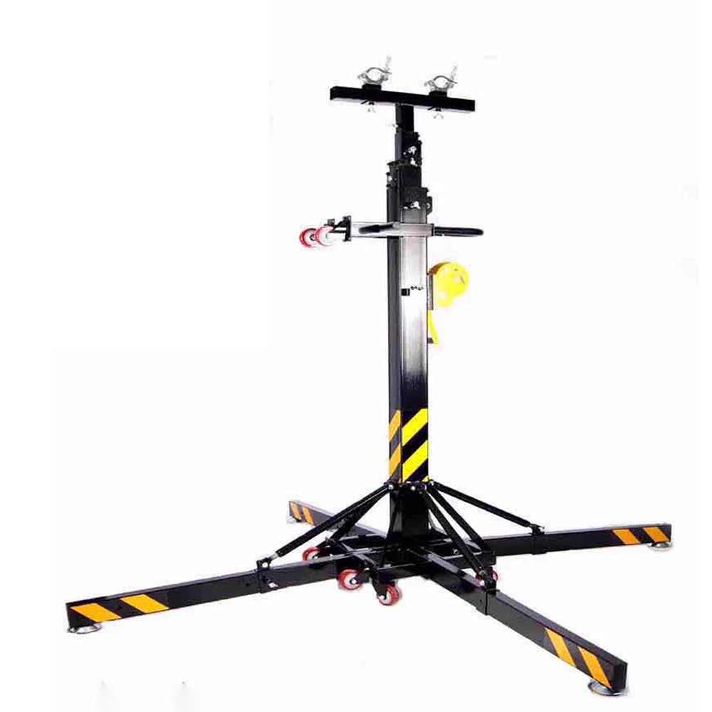 Heavy Equipment Rental - Torre de Iluminación Telescópica de Alta